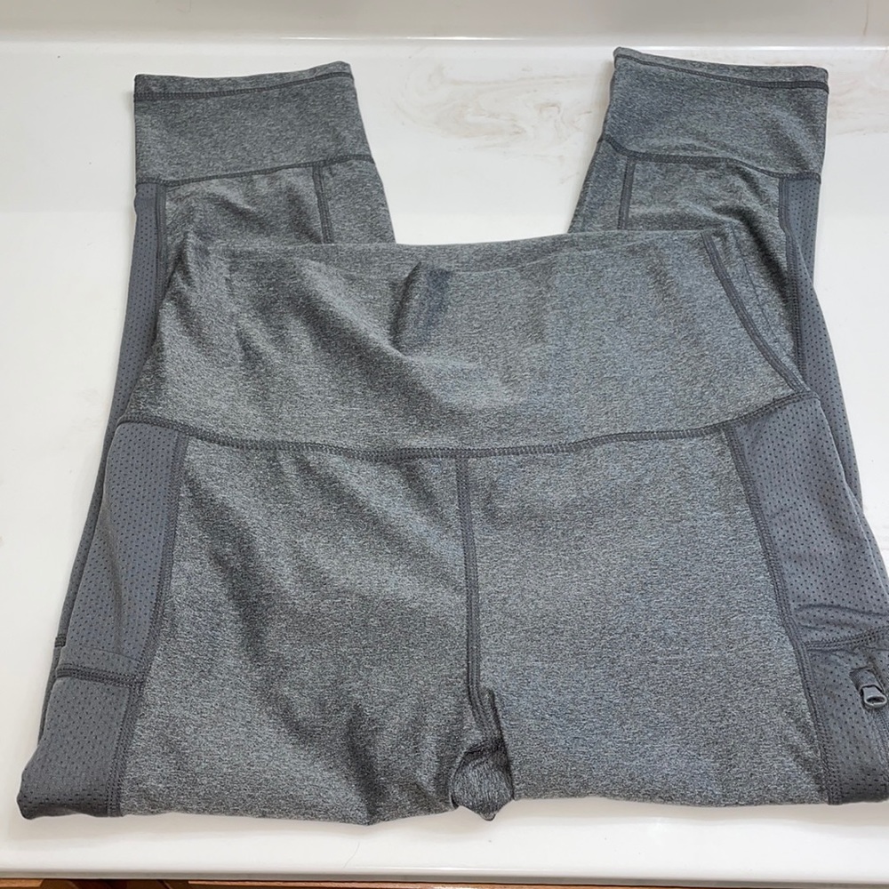 AFTCO Gray Leggings